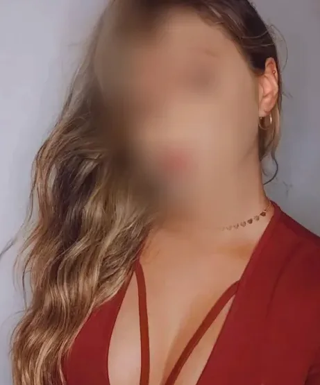 Alessia, 23 anni