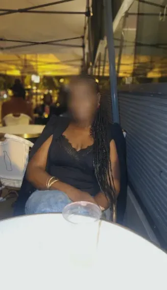 Azzurra, 34 anni