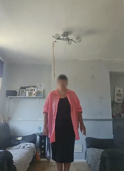 Megi, 35 anni