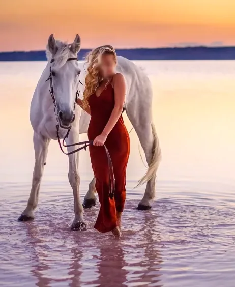 Rosaria, 38 anni